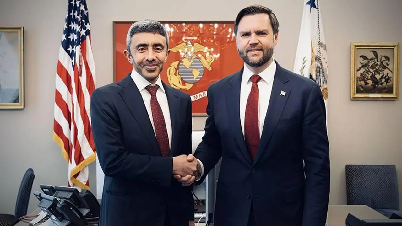 عبدالله بن زايد يشدد على قوة الشراكة الاستراتيجية والعلاقات التاريخية مع أمريكا